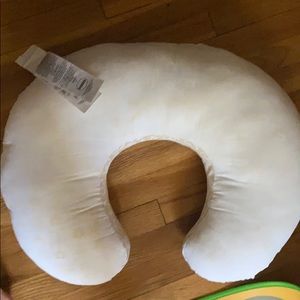 Boppy pillow no cover